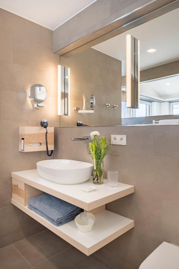 Appartementhotel Roehrenbach Имменштад-ам-Бодензее Экстерьер фото