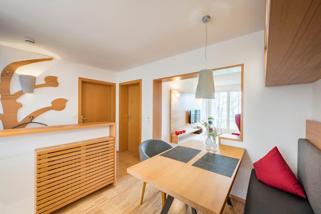 Appartementhotel Roehrenbach Имменштад-ам-Бодензее Экстерьер фото