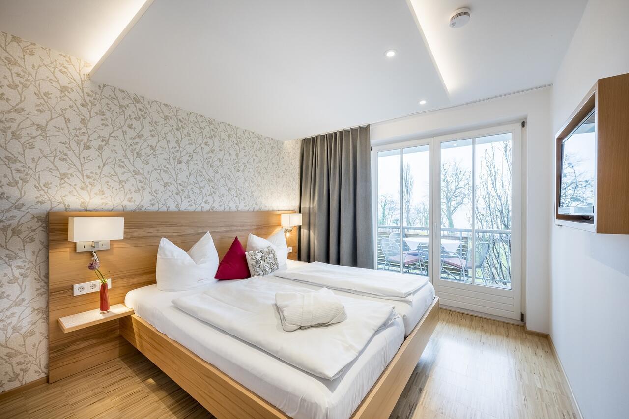 Appartementhotel Roehrenbach Имменштад-ам-Бодензее Экстерьер фото