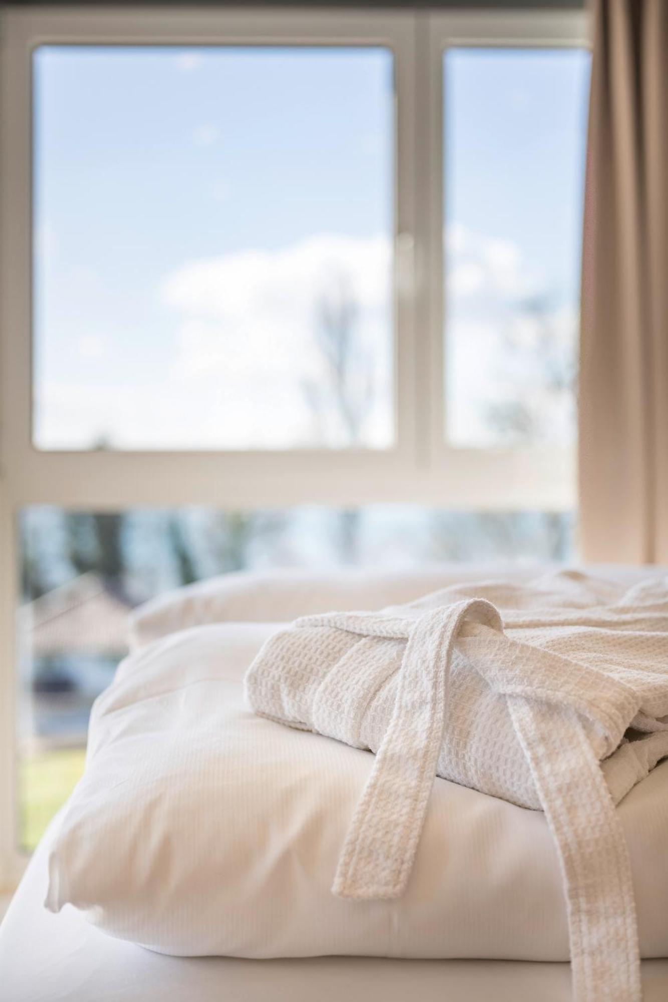 Appartementhotel Roehrenbach Имменштад-ам-Бодензее Экстерьер фото