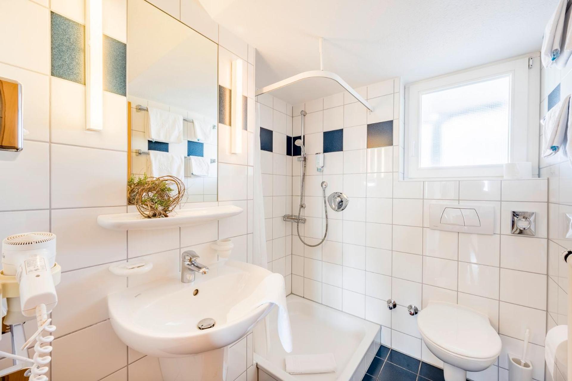 Appartementhotel Roehrenbach Имменштад-ам-Бодензее Экстерьер фото